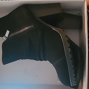 White Mountain Booties